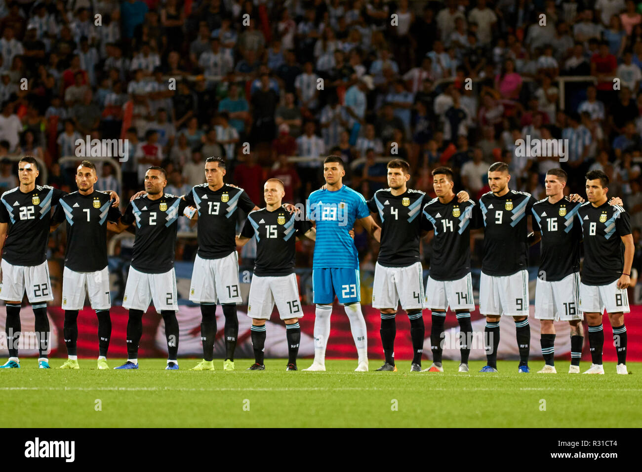 Aufstellungen: Mexiko Nationalmannschaft Gegen Argentinien Nationalmannschaft Mexiko gegen argentinien -Fotos und -Bildmaterial in hoher Auflösung