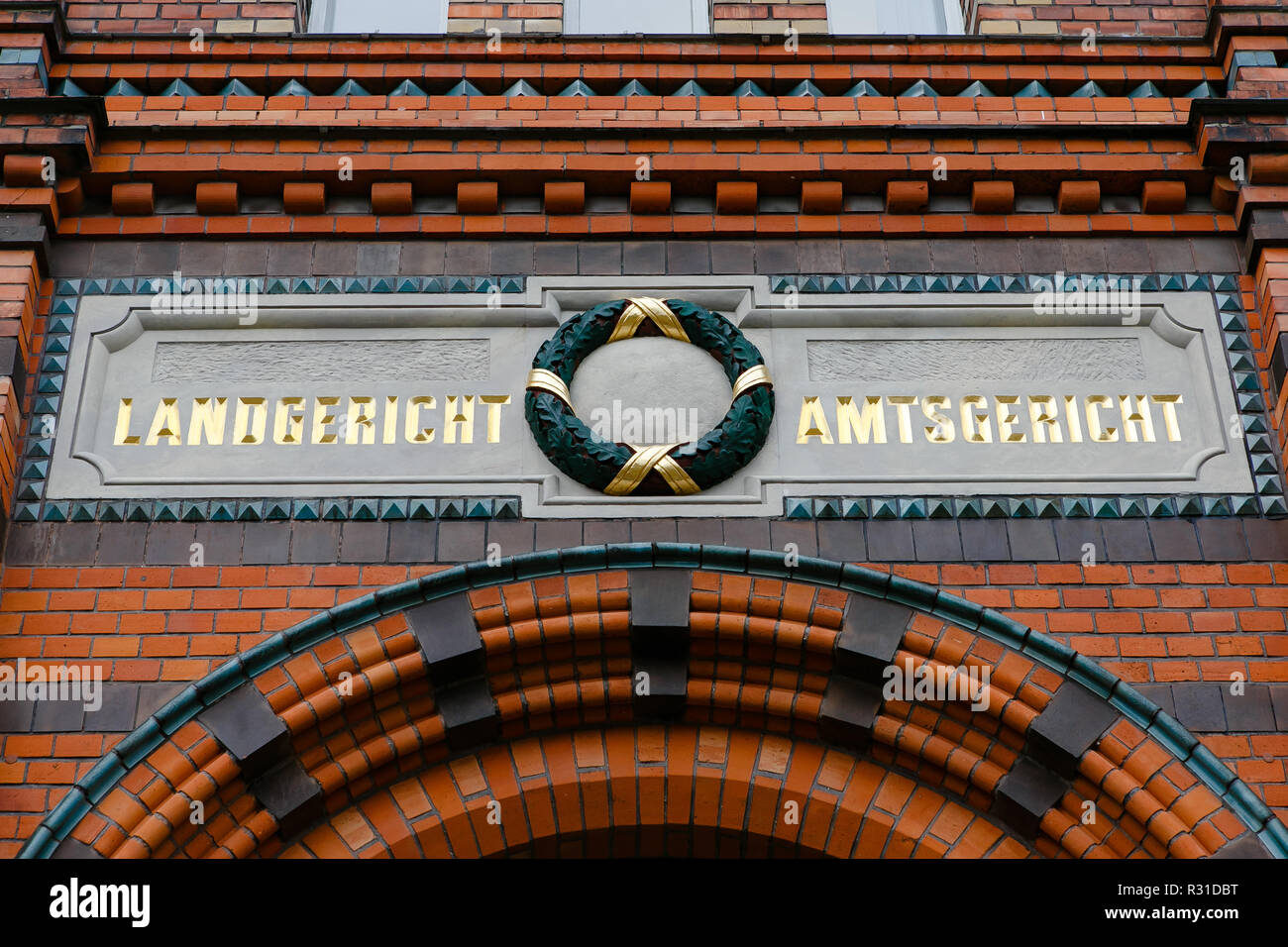 Flensburg, Deutschland. 21 Nov, 2018. Das Gebäude der Flensburger Landgericht. Credit: Frank Molter/dpa/Alamy leben Nachrichten Stockfoto