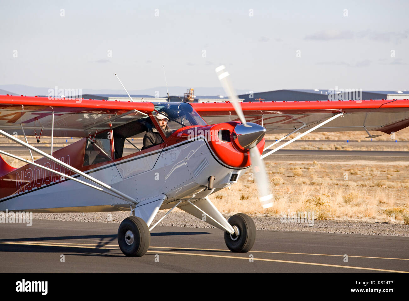 Flugzeug pilot -Fotos und -Bildmaterial in hoher Auflösung – Alamy