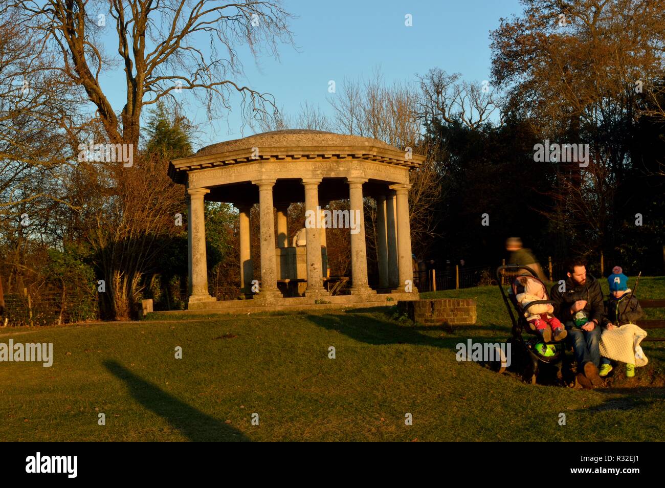 Reigate Hill, Sonnenuntergang im Herbst Stockfoto