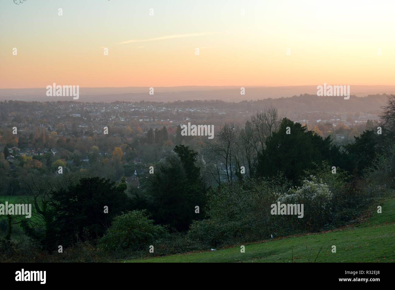 Reigate Hill, Sonnenuntergang im Herbst Stockfoto