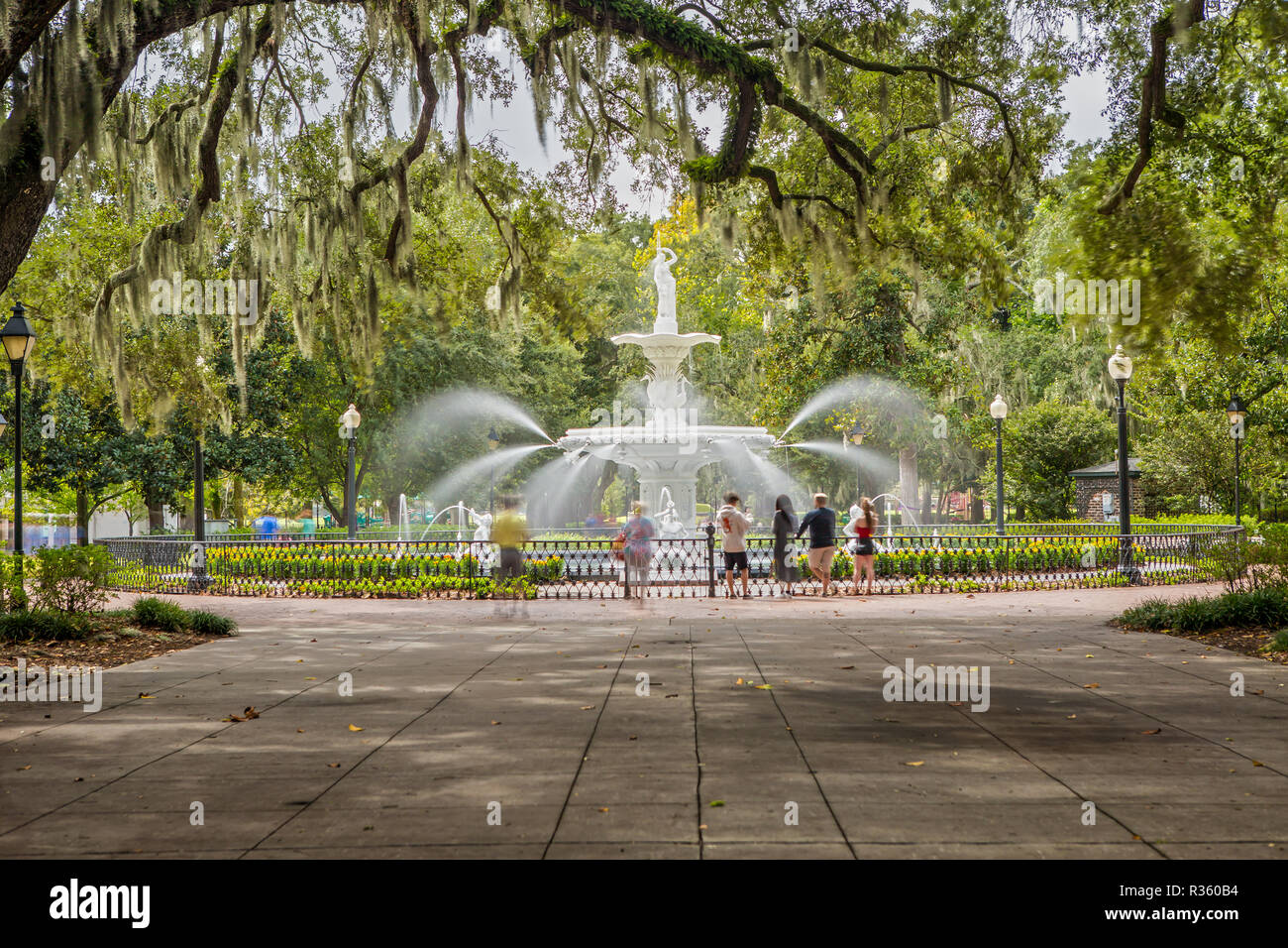 Brunnen an der Forsyth Park in Savannah, GA Stockfoto