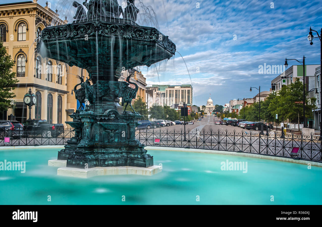 Court Square Brunnen artesische Becken in Montgomery, Alabama Stockfoto