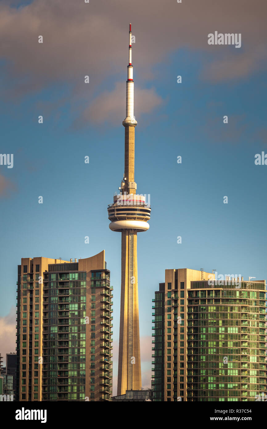 Toronto, Kanada - 20. November 2018: Landschaft, Blick auf die Stadt Toronto mit der legendären CV Turm Stockfoto