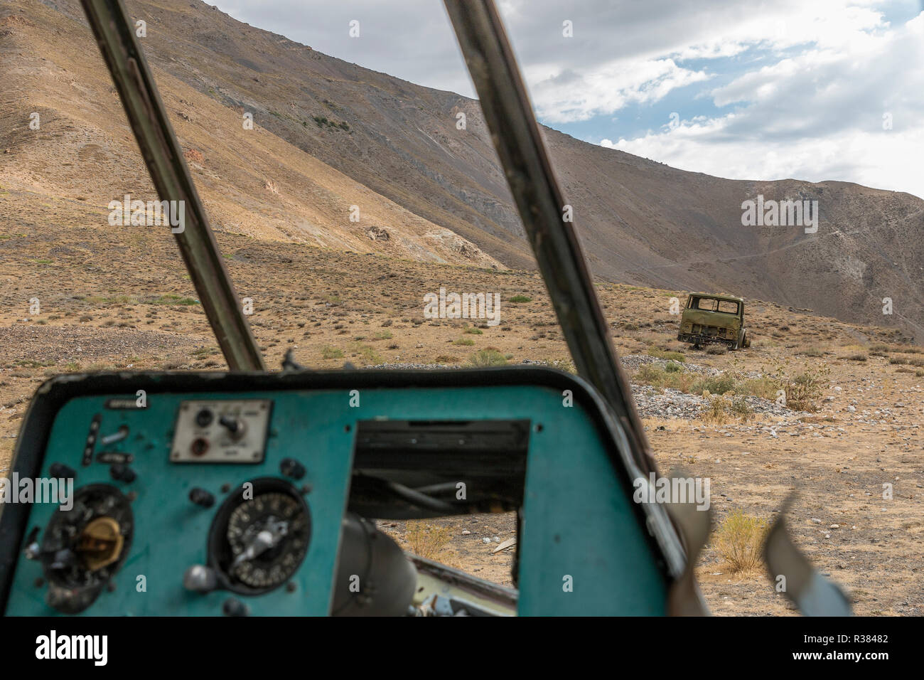 Rost Tank von der sowjetischen Invasion in Afghanistan im Jahr 1979, dem Panschir-tal, Afghanistan Stockfoto