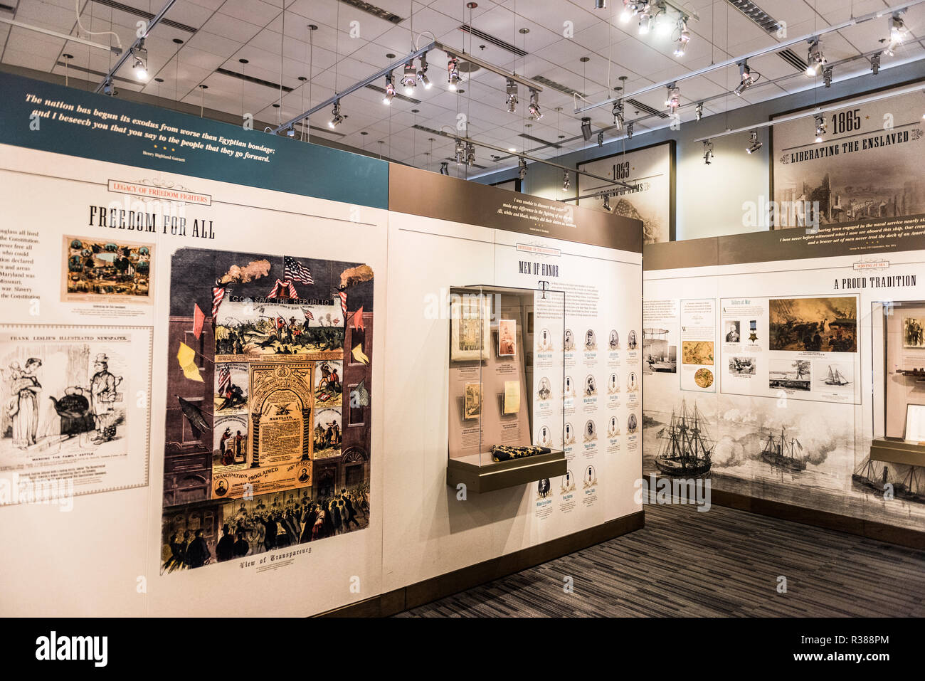 Das African American Civil war Museum zeigt Washington DC // WASHINGTON DC – das African American Civil war Museum befindet sich im Stadtteil U Street im Nordwesten von Washington DC und erzählt Geschichten über die farbigen Truppen der Vereinigten Staaten, die im Amerikanischen Bürgerkrieg kämpften. Das Museum befindet sich gegenüber vom African American Civil war Memorial, das den Dienst der afroamerikanischen Soldaten in der Union Army ehrt. Stockfoto