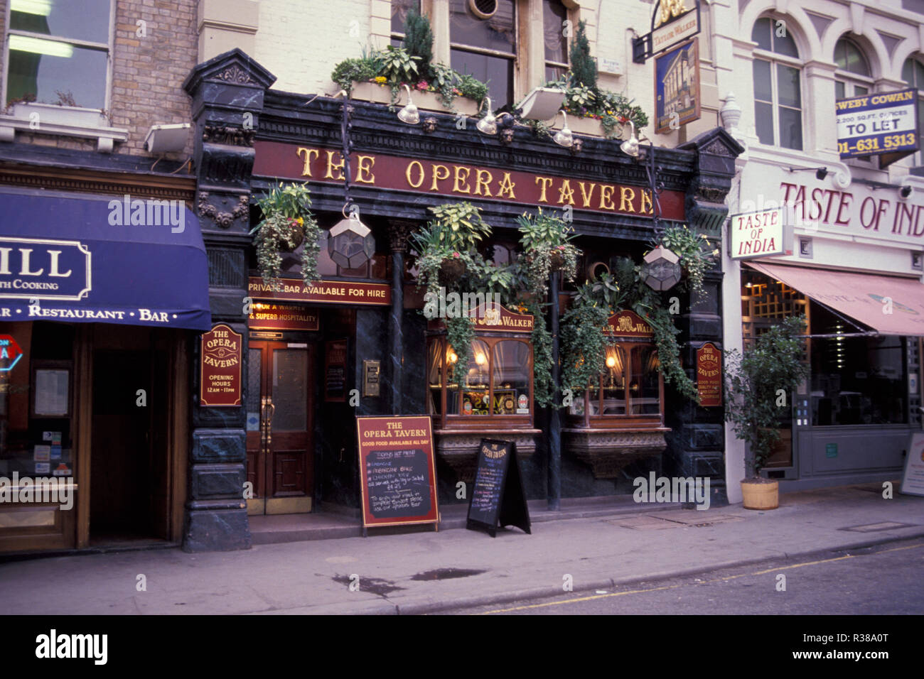 Nicht 815017 Englsnd London Pub der Oper Taverne Catherine Street nicht mehr vorhanden Stockfoto