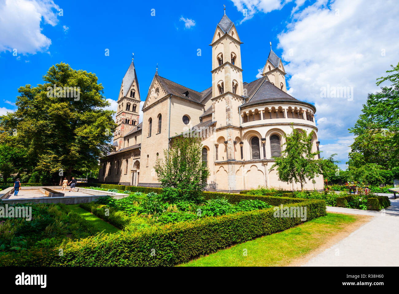 Basilika St. Castor oder kastorkirche ist die älteste Kirche in Koblenz, Deutschland Stockfoto