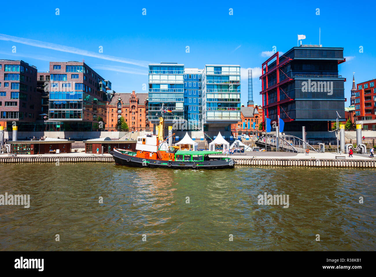 Kanal in der Hafencity der Hamburger Innenstadt in Deutschland Stockfoto