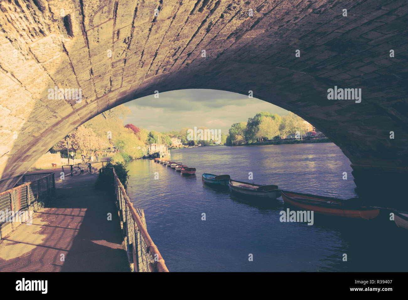Richmond Bridge, Themse, Richmond, London, UK Stockfoto