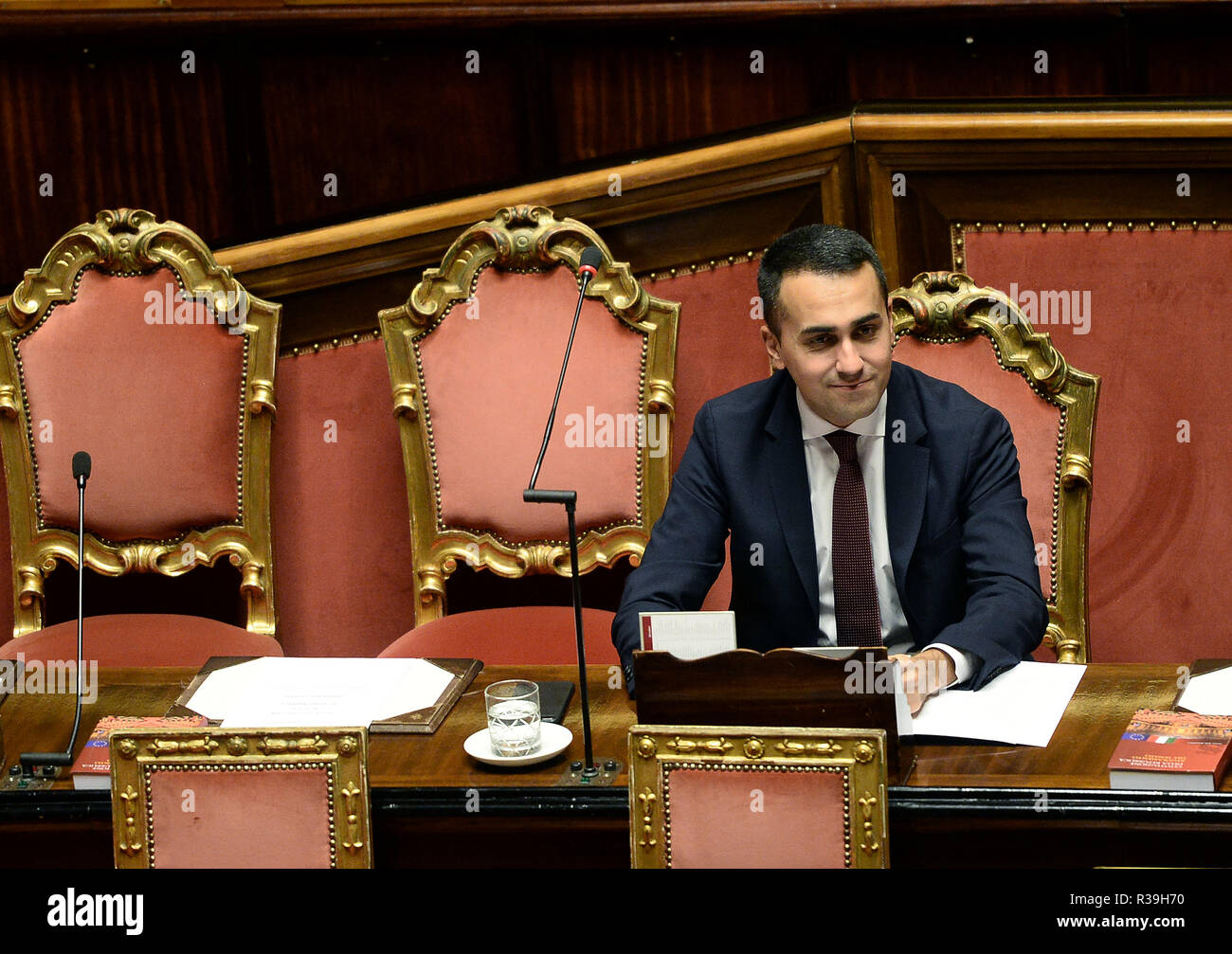 Foto Fabio Cimaglia/LaPresse 22-11-2018 Roma Politica Senato. Die Fragestunde Nella foto Luigi Di Maio Foto Fabio Cimaglia/LaPresse 22-11-2018 Roma (Italien) Politik Senat. Frage mal In der Pic Luigi Di Maio Stockfoto