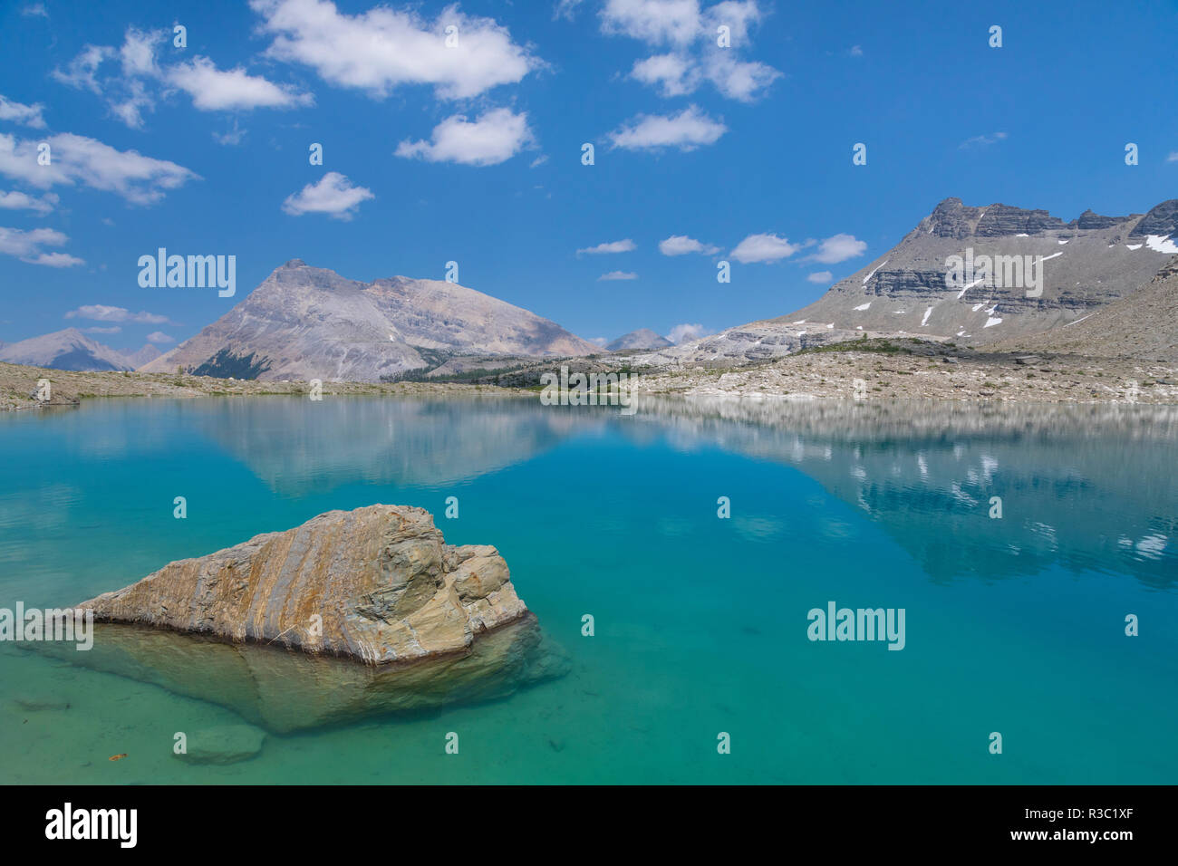 Kanada, British Columbia, East Kootenay Mountains. Obere Jewel Lake Landschaft. Stockfoto