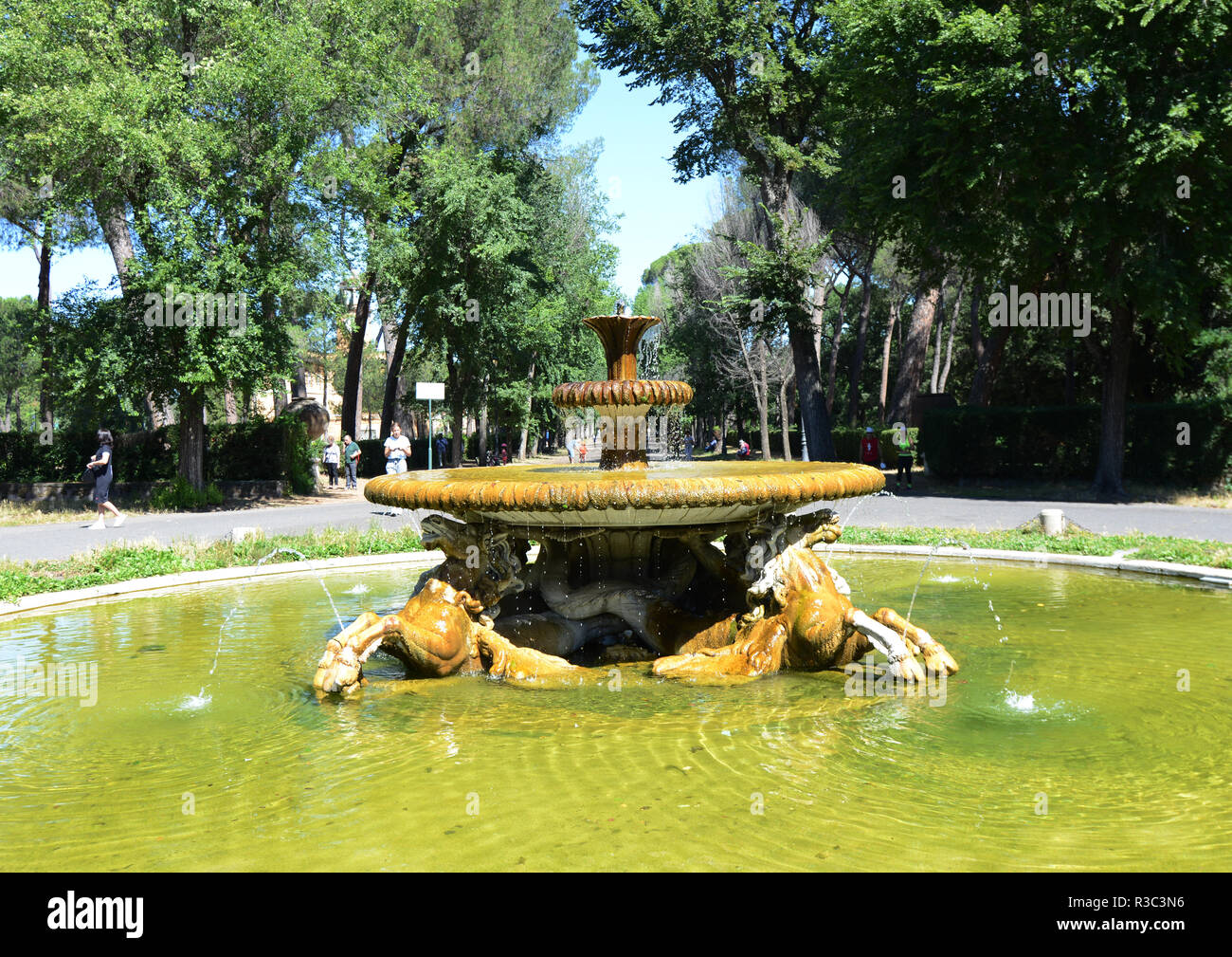 Fontana Dei Cavalli Marini in Villa-Borgese-meerespreis Park in Rom. Stockfoto