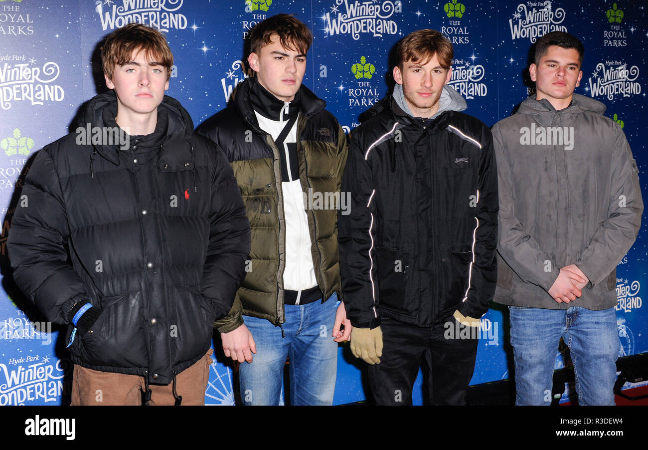 Foto muss Gutgeschrieben © Alpha Presse 080011 21/11/2018 Gen Gallagher und Gäste in der Vorschau starten Nacht der Hyde Park Winter Wonderland 2018 im Hyde Park, London. Stockfoto