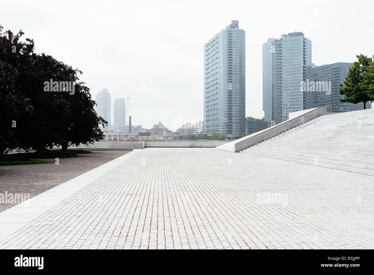 New York City, USA - 24. Juni 2018: Franklin D. Roosevelt vier Freiheiten Park in Roosevelt Island einem nebligen Morgen Sommer Stockfoto