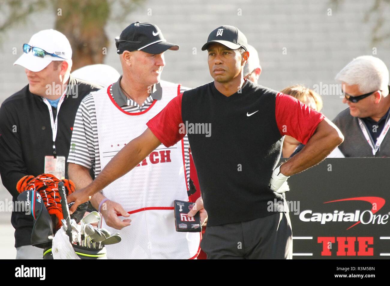 Las Vegas, NV, USA. 23 Nov, 2018. Tiger Woods in Anwesenheit für Capital One's Das Spiel: Tiger Woods VS Phil Mickelson, Shadow Creek Golf Course, Las Vegas, NV 23. November 2018. Credit: JA/Everett Collection/Alamy leben Nachrichten Stockfoto