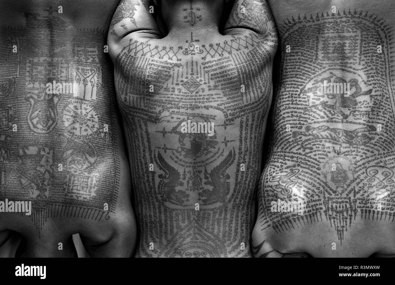 Thai Tattoo Stockfotos Und Bilder Kaufen Alamy