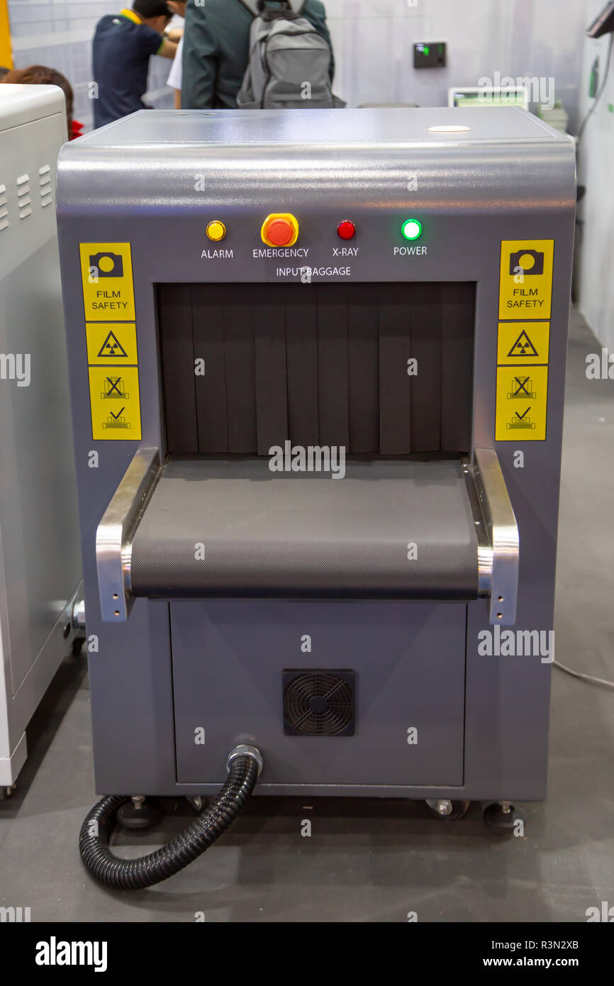 X-Ray Gepäck Scanner Maschine, Sicherheit Inspektion Checkpoint Stockfoto