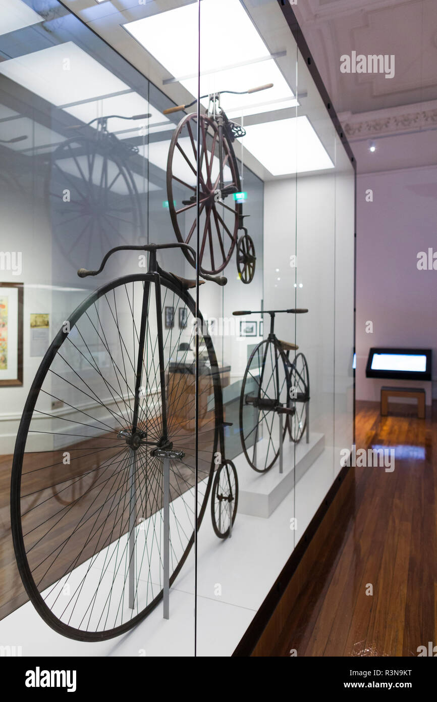 Neuseeland, Südinsel, Otago, Dunedin, Otago Toitu Siedler Museum, frühe Fahrräder Stockfoto
