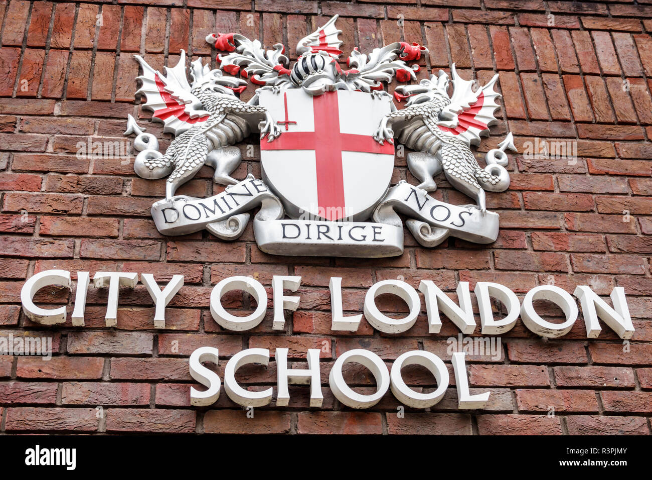 City of London England, UK City of London School, öffentliche Bildung, Außenansicht, Wappen, roter Backstein, UK GB English Europe, UK180827107 Stockfoto