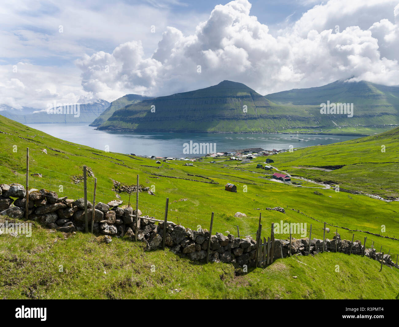 Dorf Oyndarfjordur. Nordeuropa : Dänemark Stockfoto
