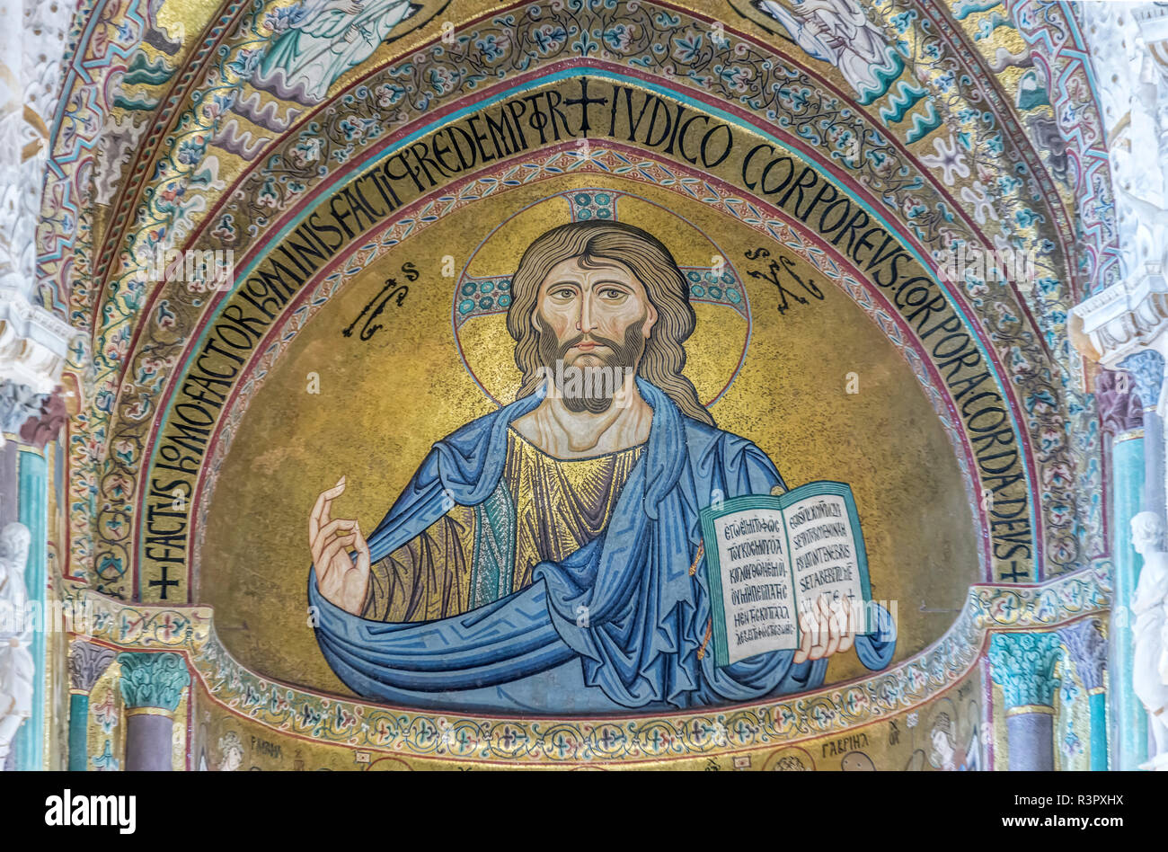 Europa, Italien, Sizilien, Cefalu, Cefalu Dom abgeschlossen im 12. Jahrhundert, Mosaik von Jesus Christus Pantokrator Stockfoto