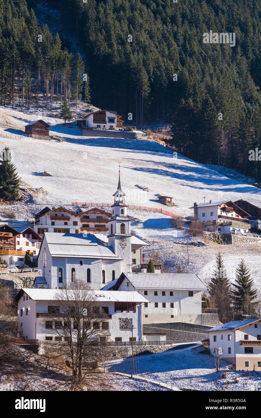 Österreich, Tirol, St. Leonhard im Pitztal, Blick auf die Stadt. Stockfoto