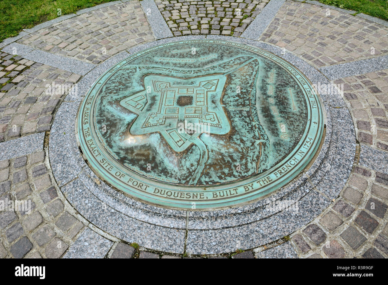 Fort Duquesne standortmarkierung am Point State Park, Pittsburgh, Pennsylvania, USA Stockfoto