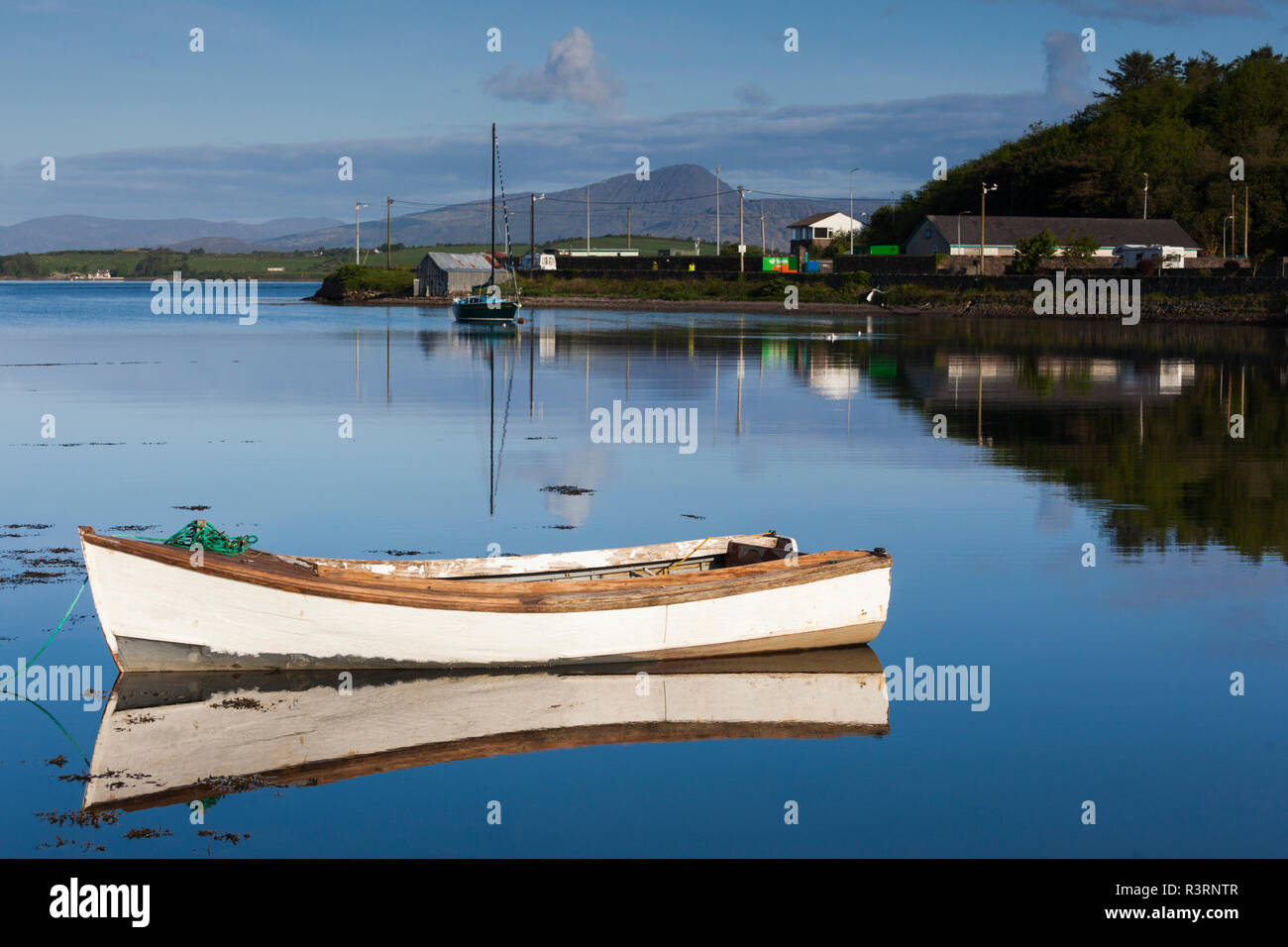 Irland, County Cork, Bantry, kleines Boot Stockfoto