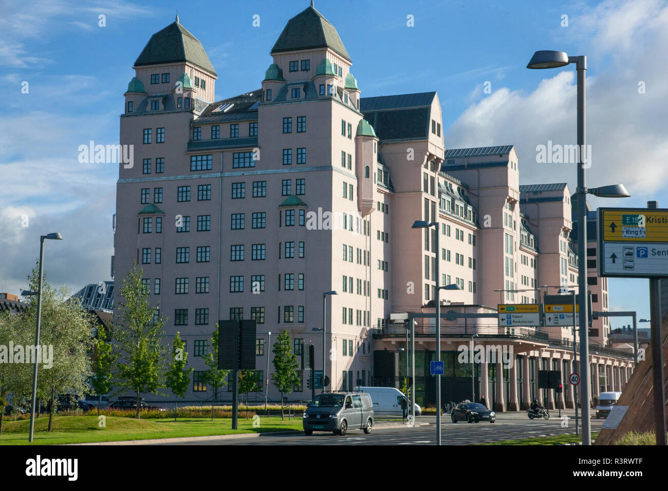 Beispiel für eine Wohnung in einer ruhigen Straße in Oslo. Stockfoto