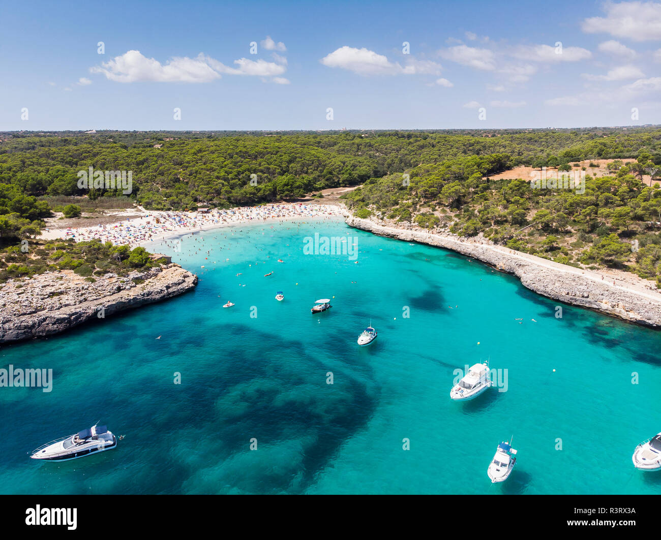 Spanien, Balearen, Mallorca, Luftaufnahme der Cala Mondrago und Playa Mondrago, Mandrago Natur Park Stockfoto