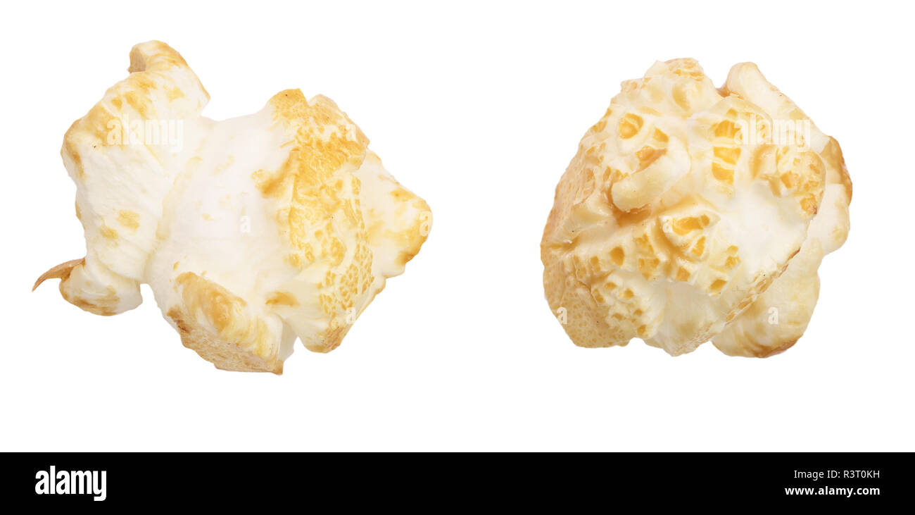 Popcorn isoliert auf weißem Hintergrund mit Freistellungspfad Stockfoto