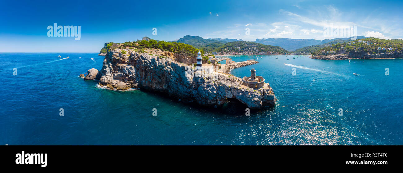 Spanien, Balearen, Mallorca, Serra de Tramuntana, Port de Soller, Panoramaaussicht Stockfoto