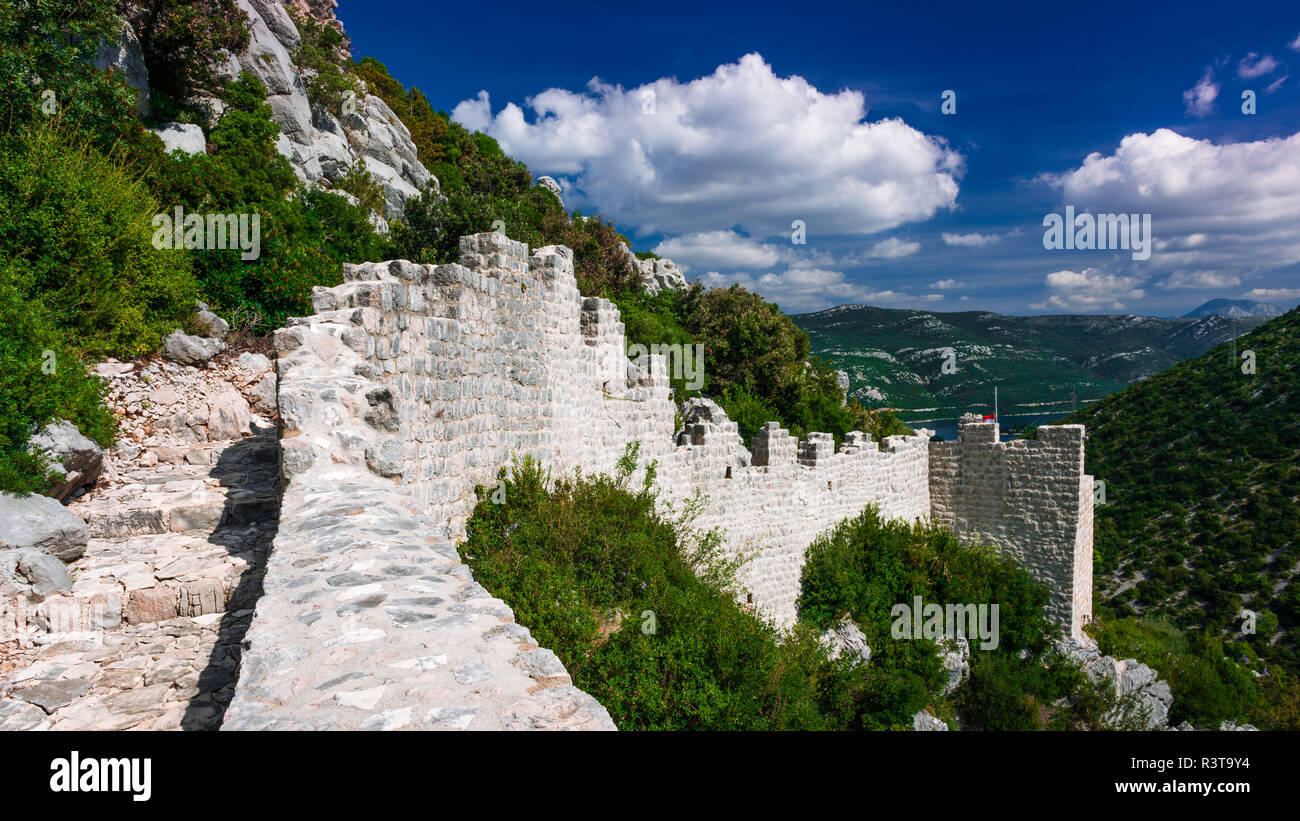 Die große Mauer und Festung, Ston, Dalmatien, Kroatien Stockfoto