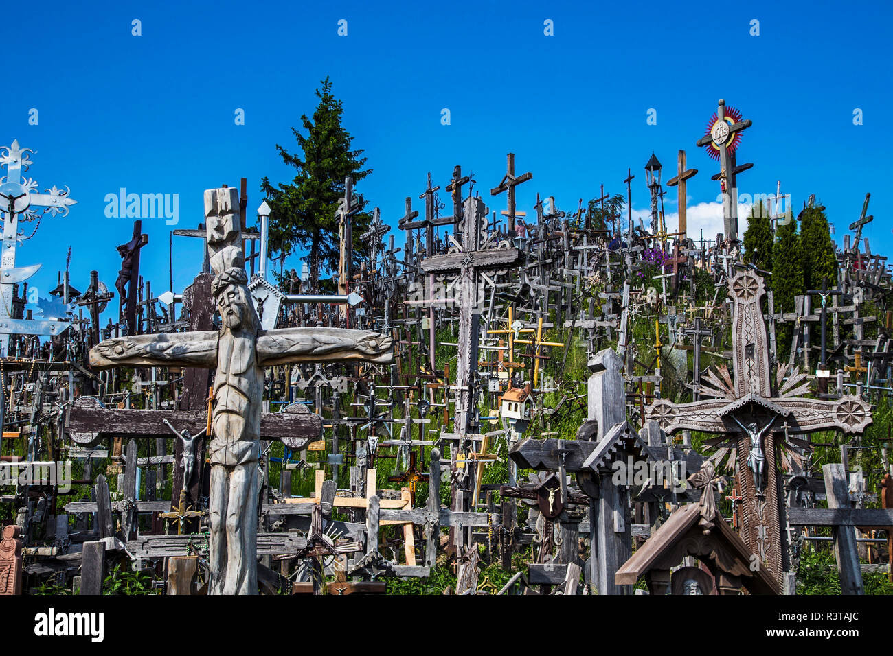 Litauen, Lietuva, in der Nähe von Siauliai, Berg der Kreuze, der Standort für das katholische und christliche Wallfahrt Stockfoto