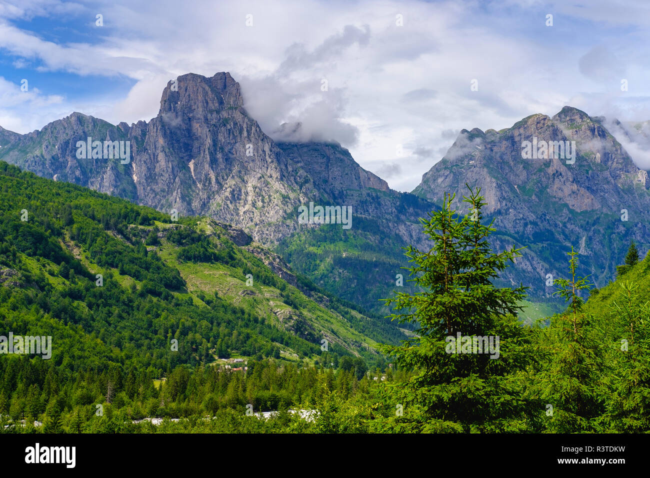 Albanien Kukes County, Valbona Nationalpark, Maja e Thate Stockfoto