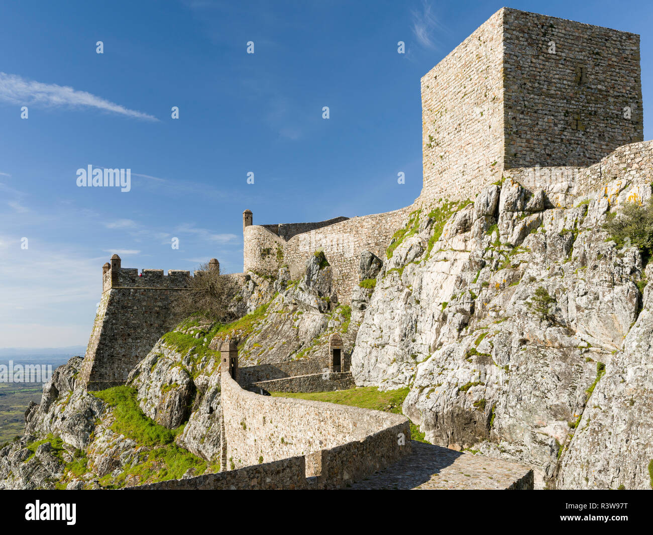 Das Schloss aus maurischen Zeiten im Mittelalter. Ohrid einen berühmten mittelalterlichen Bergdorf und touristische Attraktion im Alentejo. Portugal Stockfoto