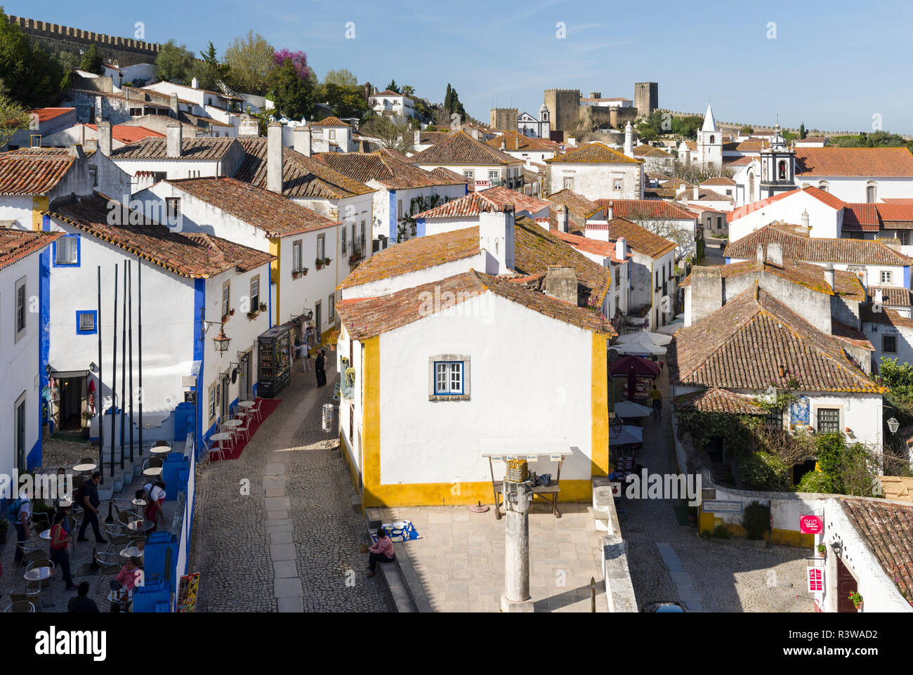 Blick über die Stadt. Kleinen historischen Stadt Obidos mit einem mittelalterlichen Altstadt. Touristische Attraktion nördlich von Lissabon, Portugal Stockfoto