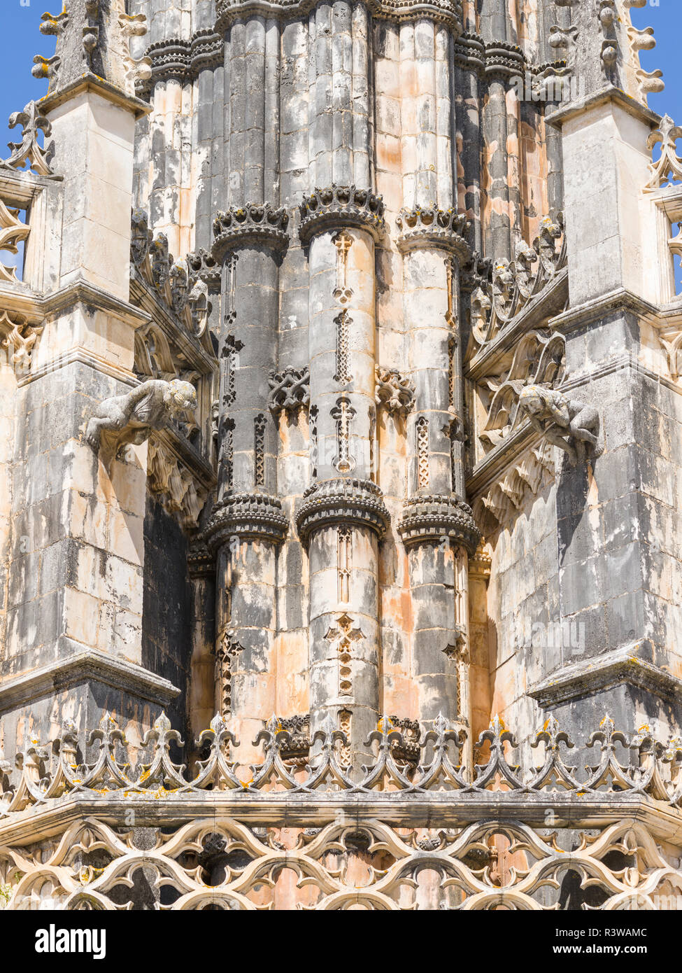 Das Kloster von Batalha, Mosteiro de Santa Maria da Vitoria (UNESCO-Weltkulturerbe). Touristische Attraktion nördlich von Lissabon, Portugal. Stockfoto