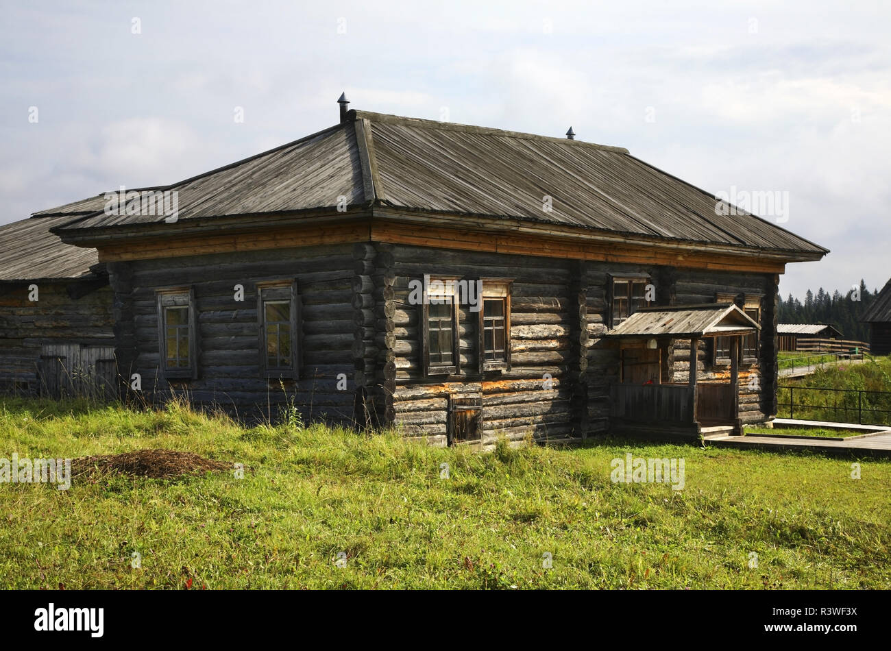 Izba (house) von wassiljew in Khokhlovka. Perm Krai. Russland Stockfoto