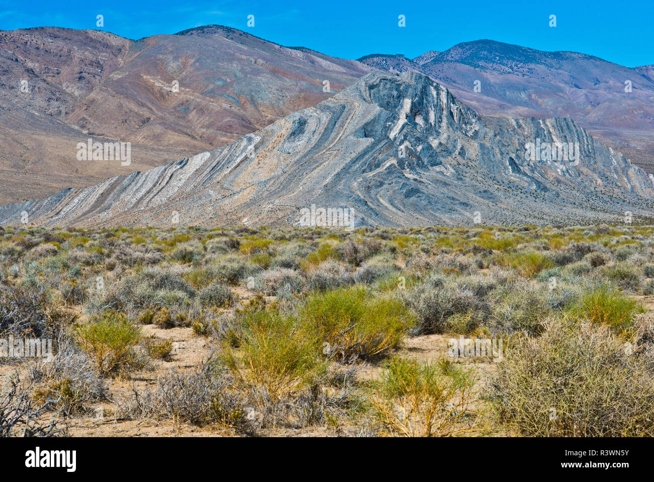 USA, Kalifornien. Death Valley National Park, Butte Valley Road, Stripped Butte Stockfoto