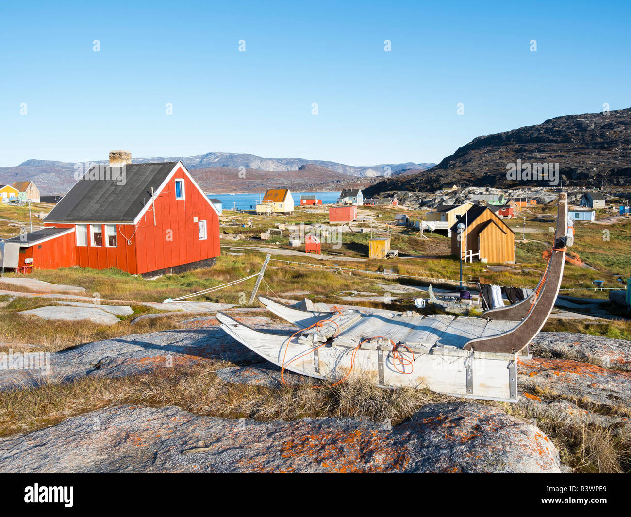Inuit Dorf Rodebay Oqaatsut (einmal genannt) in der Diskobucht, Grönland, Dänemark Stockfoto