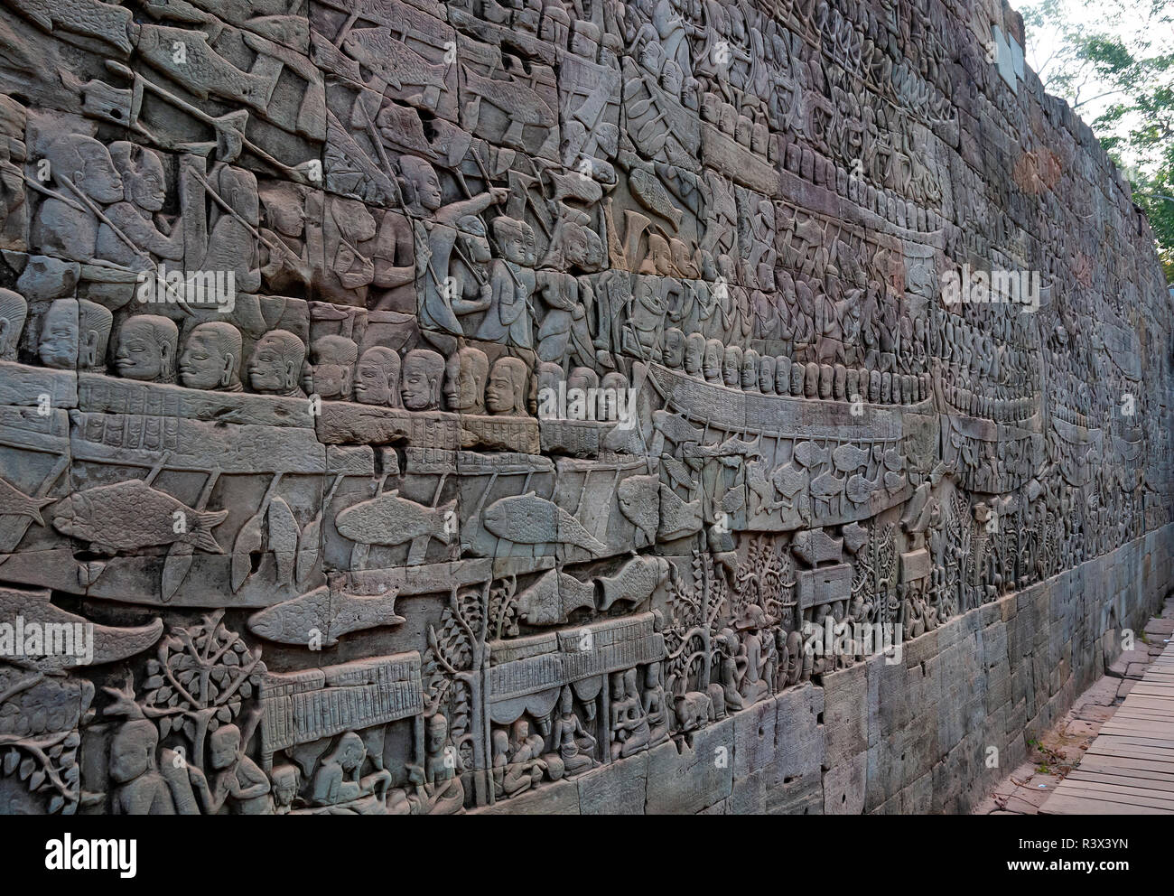 Angkor Thom. Bas-Relief am Bayon Staatstempel aus dem 12. Jahrhundert von Jayavarman VII. Teil von Angkor Thom, Angkor, Kambodscha Stockfoto