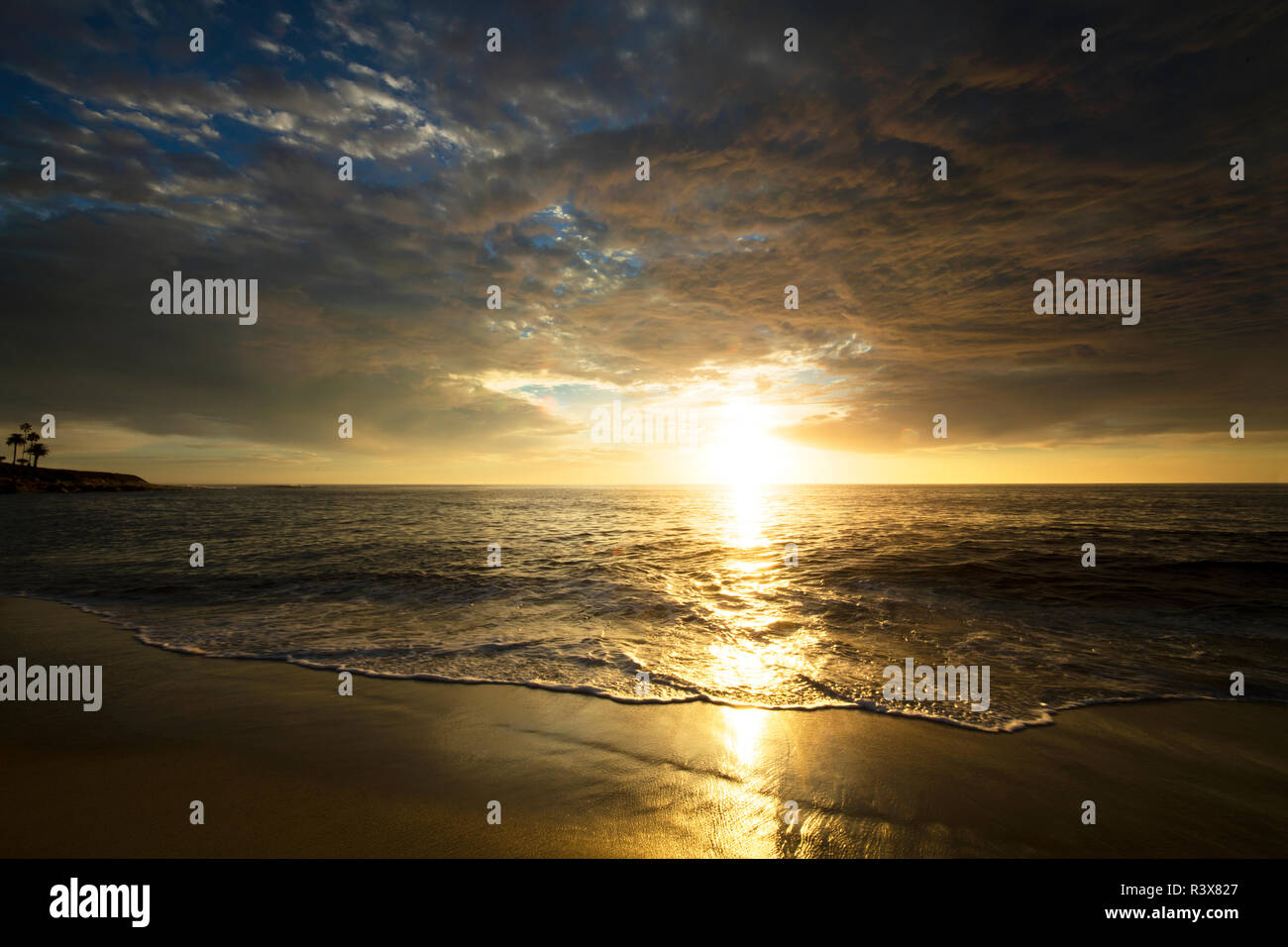 USA, California, La Jolla. Sonnenuntergang über dem Strand. Credit: Christopher Talbot Frank/Jaynes Galerie/DanitaDelimont.com Stockfoto