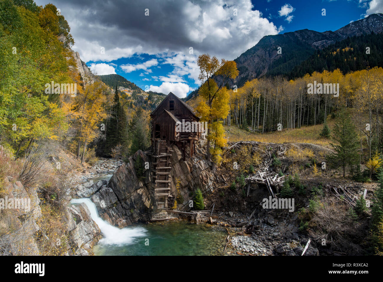 Herbst Espen an den historischen Crystal Mühle, White River National Forest, Colorado Stockfoto