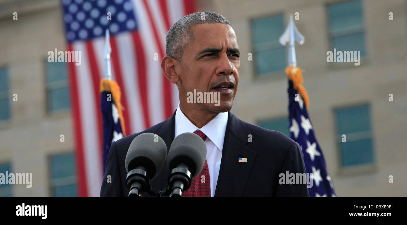 Präsident Barack Obama liefert Erläuterungen an der Gedenkfeier Zeremonie am Pentagon auf 9-11-16 Stockfoto