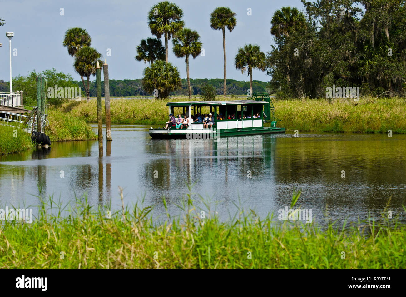 USA, Florida, Sarasota County, Myakka River State Park, Tour Boot Gator Gal am Myakka See Stockfoto
