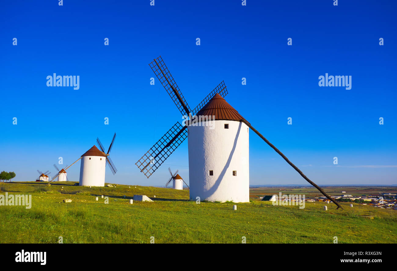 Motilla del Palancar Windmühlen in Cuenca in Kastilien la Mancha Spanien Stockfoto