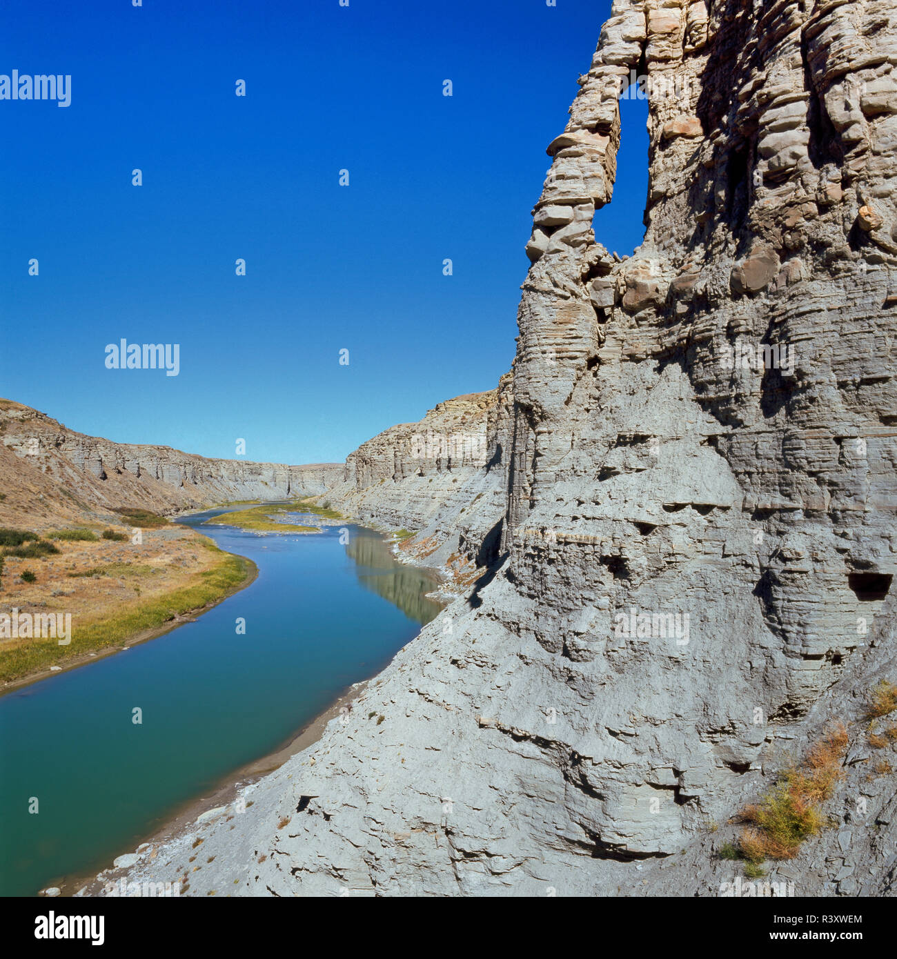 Bogen in einer Schlucht von zwei Medizin Fluss in der Nähe von valier, montana Stockfoto