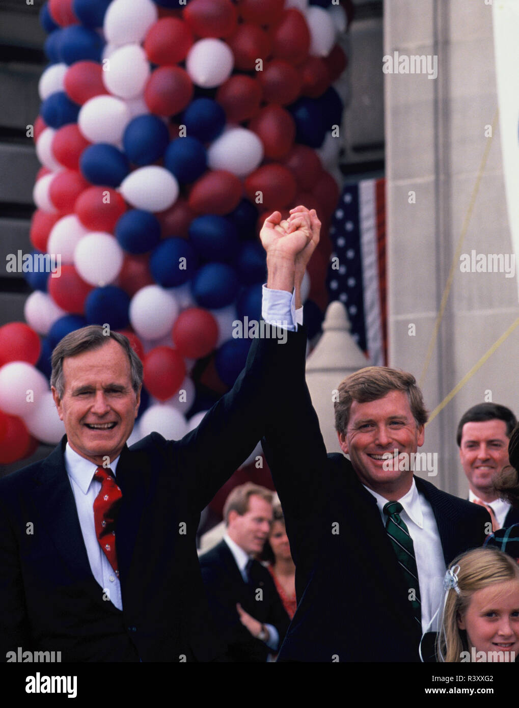 Vice President George W. H. Bush und Bush's Auswahl als running mate, Dan Quayle in Huntington, Indiana am 19 August, 1988. Stockfoto